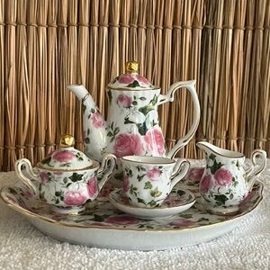 Complete tea set